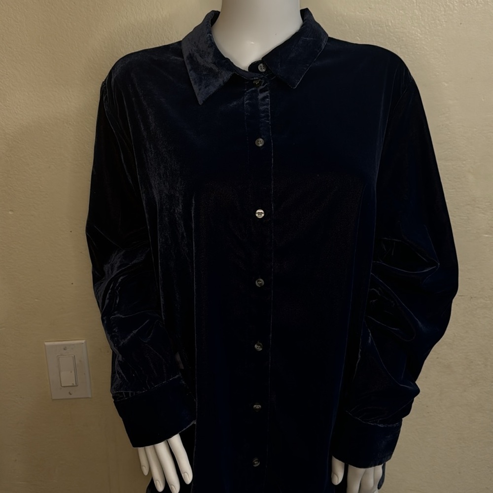 Velvet Boyfriend Shirt size XL - Picture 4 of 8
